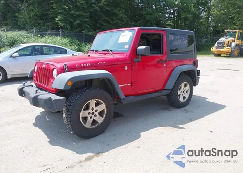 2011 Jeep Wrangler Rubicon z USA, uszkodzony, nr VIN 1J4BA6D10BL547017